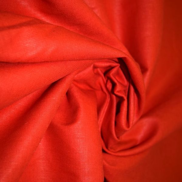 Ткань красный лен